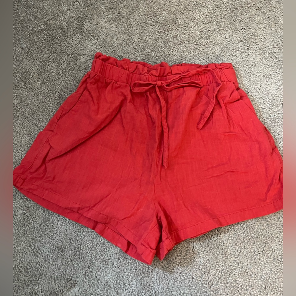 SHEIN red shorts